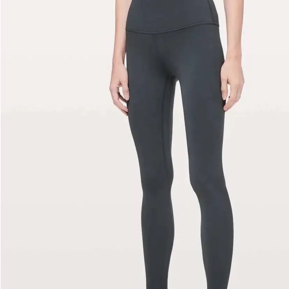 Lululemon Align High-Rise Legging in Melanite